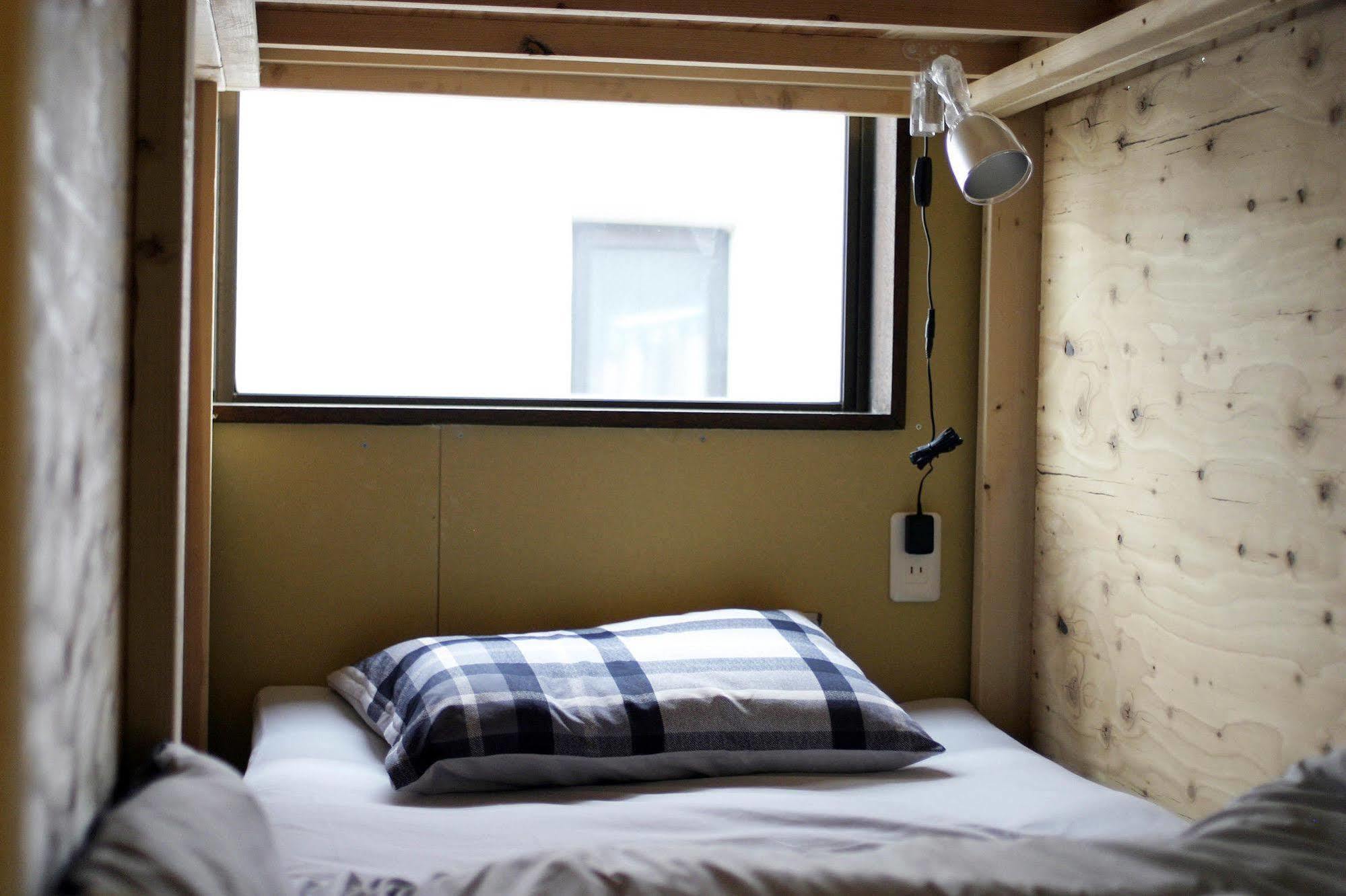 Guesthouse Sensu Токіо Екстер'єр фото
